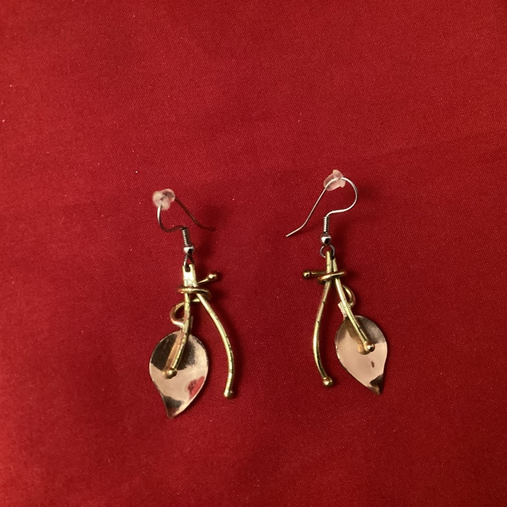 Chris Anderson signed mixed metal dangle earrings